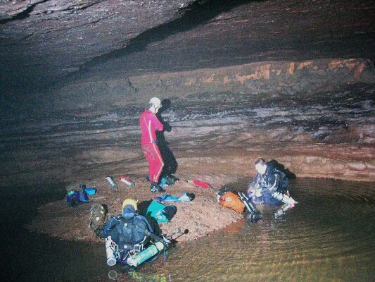 Staging "beach" near upstream sump